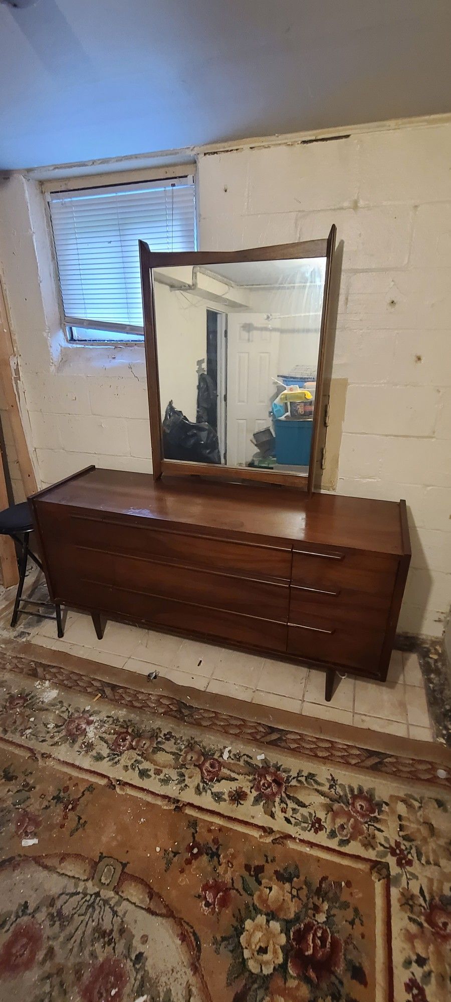 Dresser Set