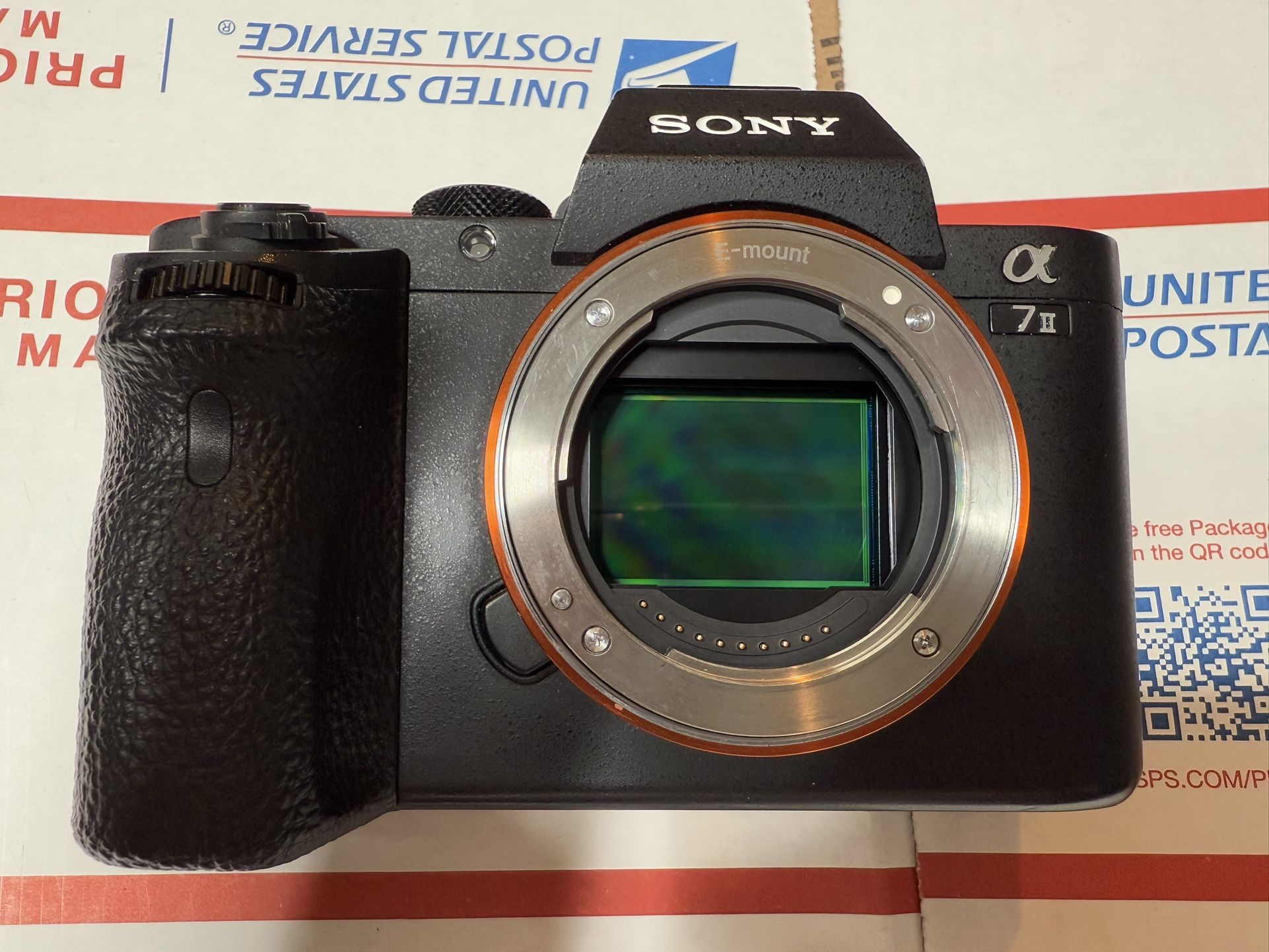 Sony Alpha A 7 II Mirrorless 24.3mp Digital Camera Body + Battery