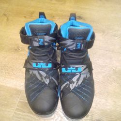 LeBron Soldier 9 PRM Soar Size 12 