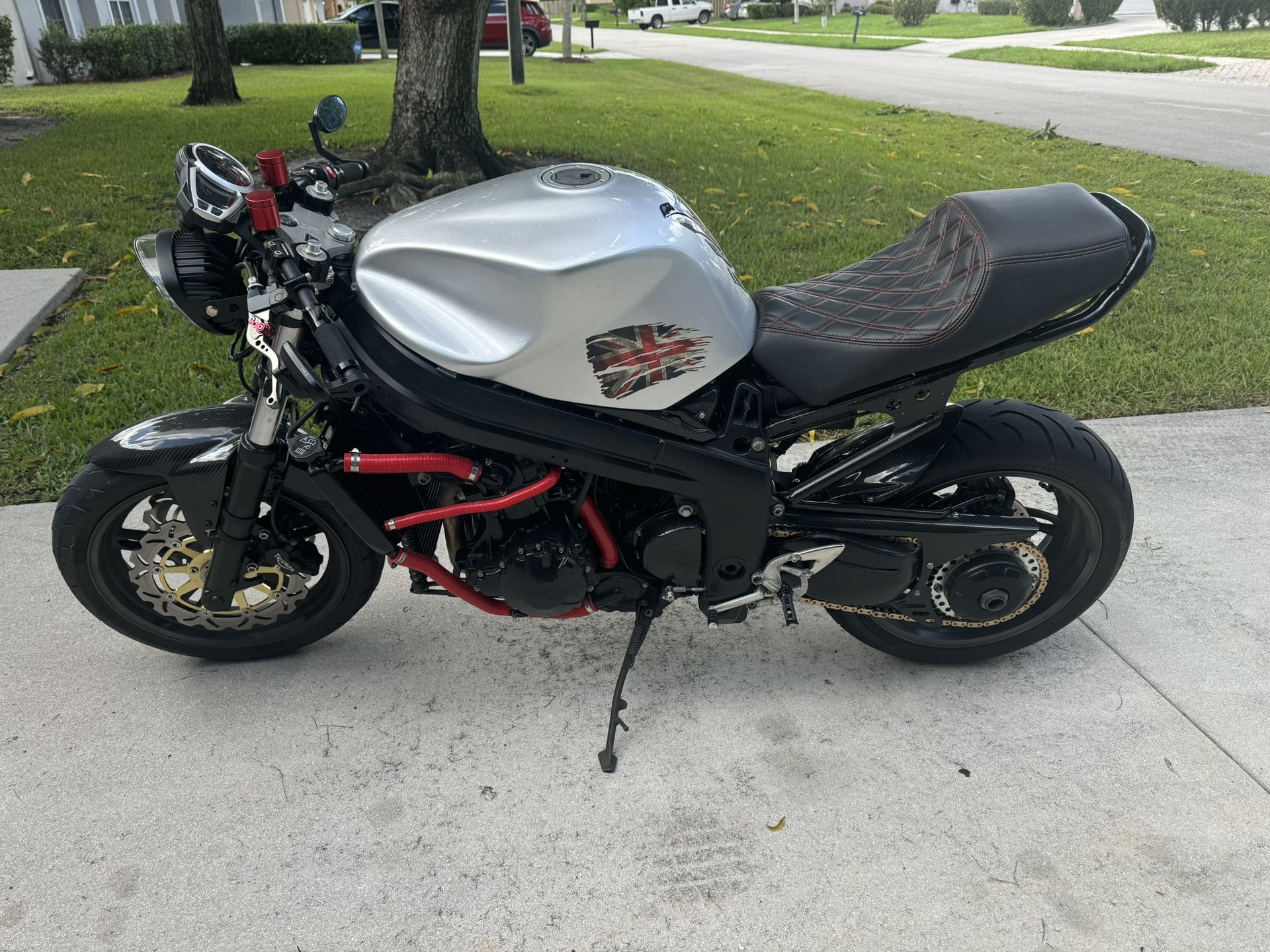 Completely Rebuilt Triumph Cafe Racer