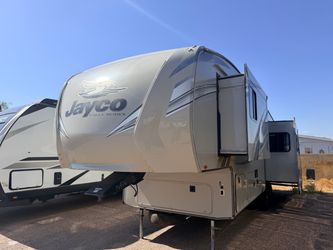 2019 Jayco Eagle HT 30.5 model