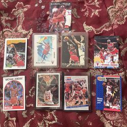 Kobe and Jordan Basketball Cards 