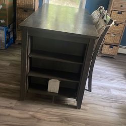 Dining Table/ Mesa De Comer 