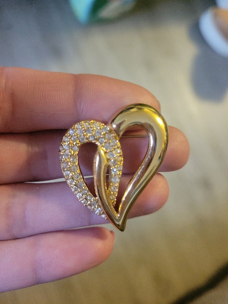 Vintage Stamped Napier Crystal And Gold Tone Heart Brooch