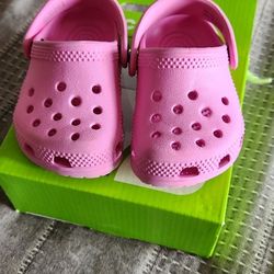 Toddler Crocs Pink C2/C3