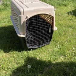 Large Dog Crate/ Kennel 