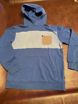 Quiksilver Boys sweatshirt like new size Medium size 12 like new