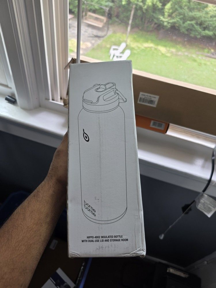 HIPPO 400 0Z INSULATED BOTTLE WITH DUAL-USE LID