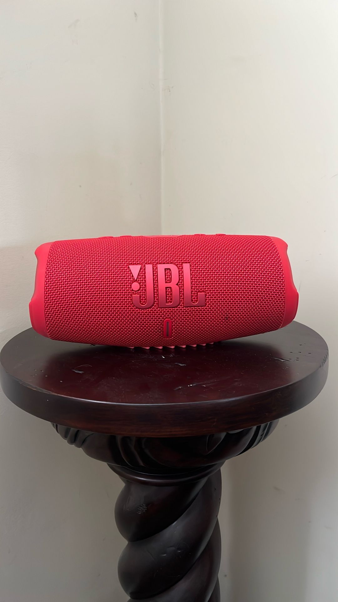 JBL speaker Charge 5