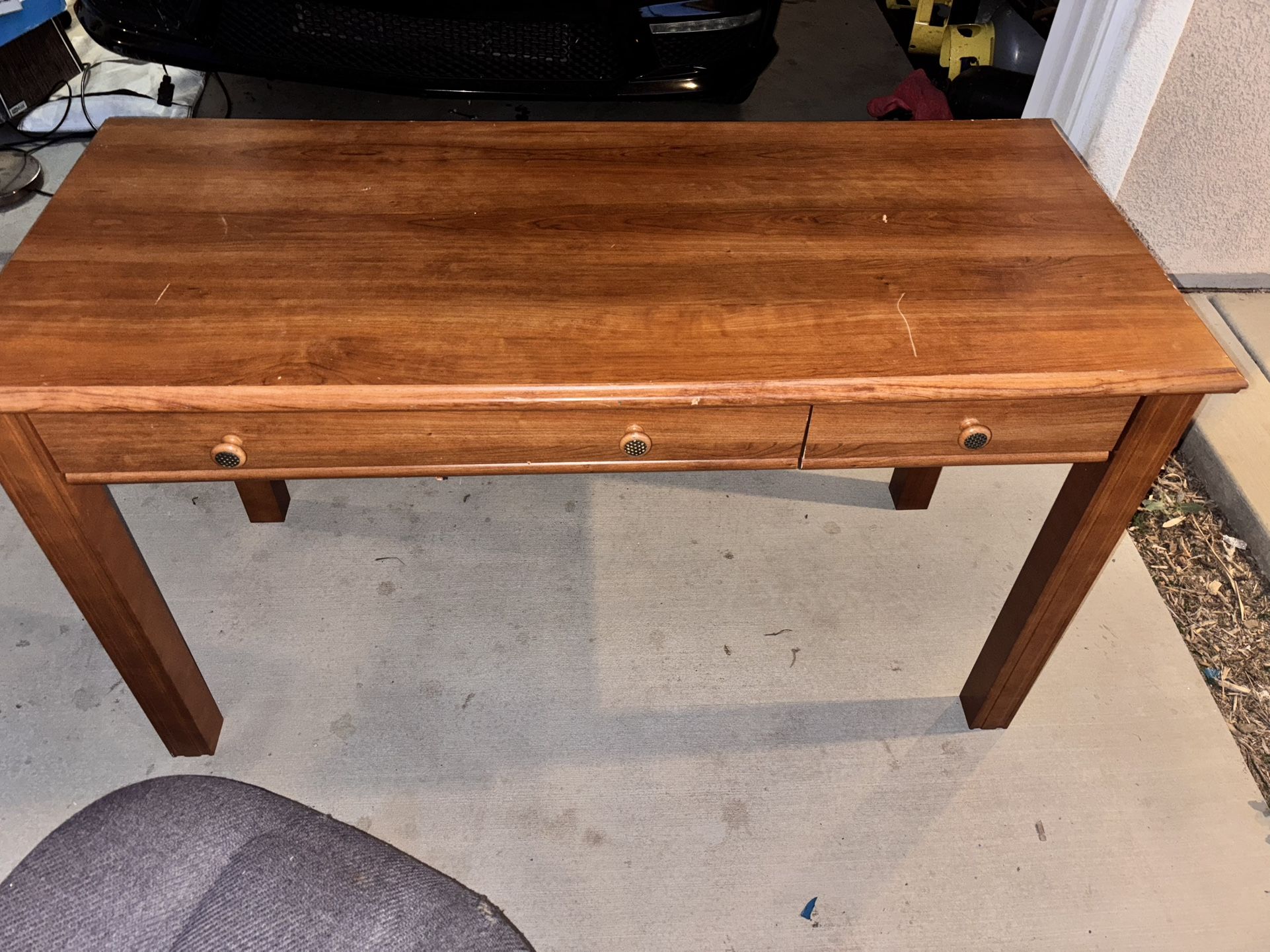 Table/desk
