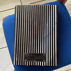 Power Acoustik 980 Watt Bridgeable 2channel Car Amp