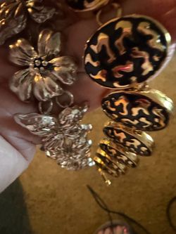 Woman’s bracelet s