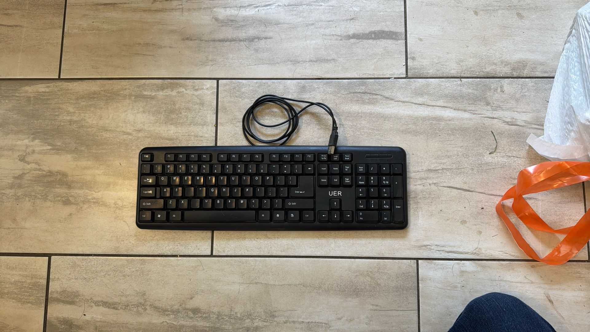 USB Computer keyboard with number pad