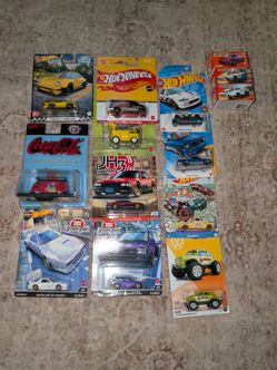 HOT WHEELS