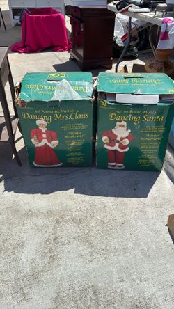 Vintage mr. and Mrs. Santa Claus both work the price on eBay I’m selling both for 50 bucks
