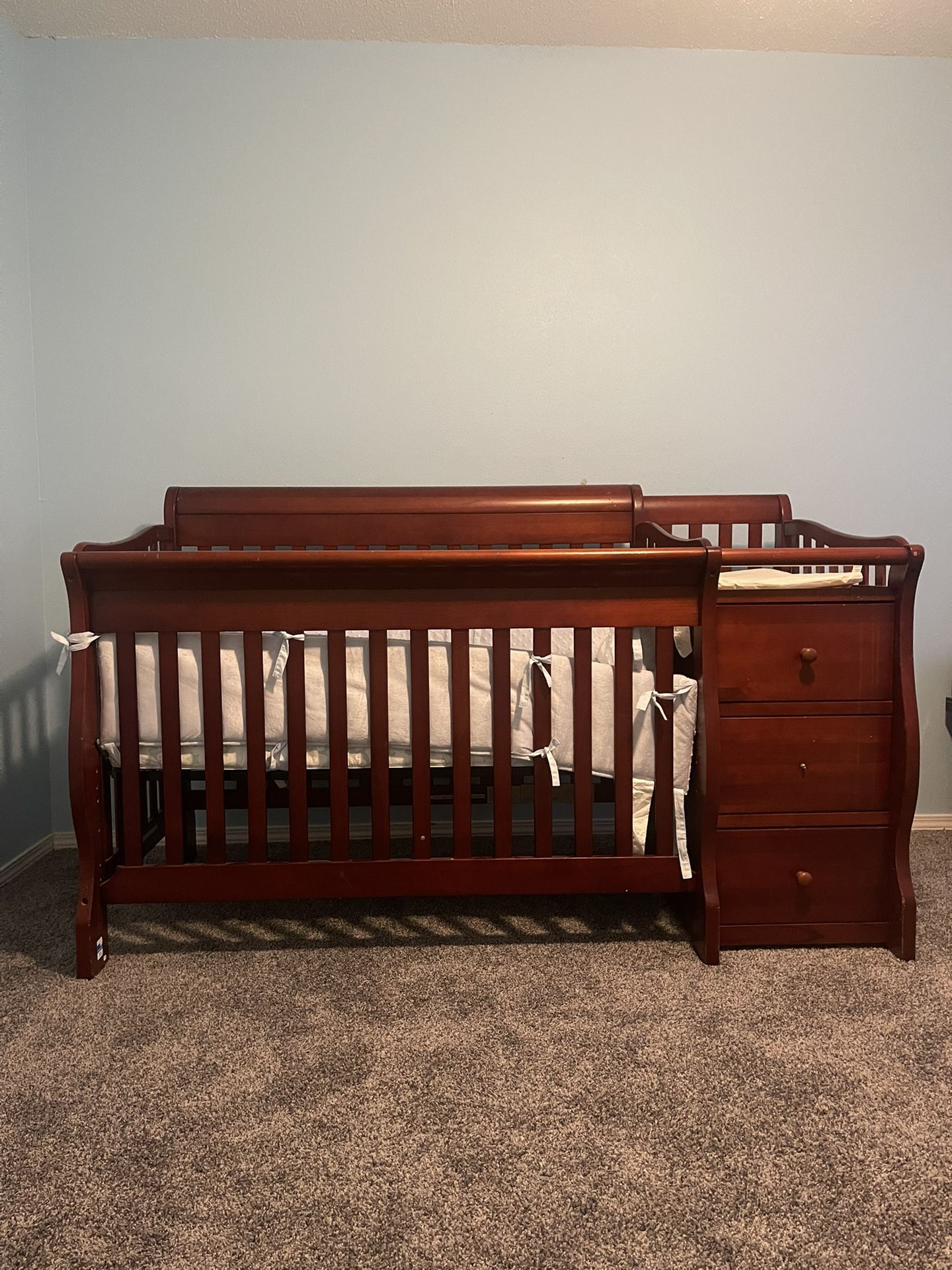 Baby Crib W/ Changing Table