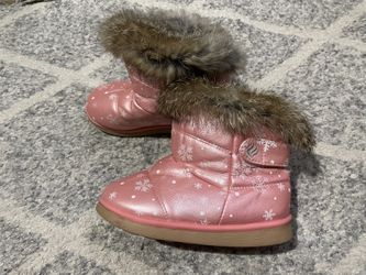 Girls Size 9/10 Snow Boots 