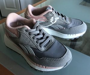 NEW~Girls REEBOK~Size 11T~Kids Pink and Grey Athletic Slip in Sneakers~Shoes~Brand New