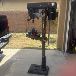 Central Machinery Floor step drill press