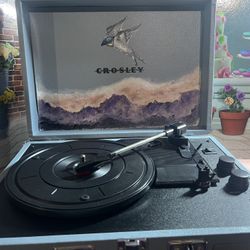 Crosley Cruiser Premier Vinyl Record Player With Speakers And Bluetooth 