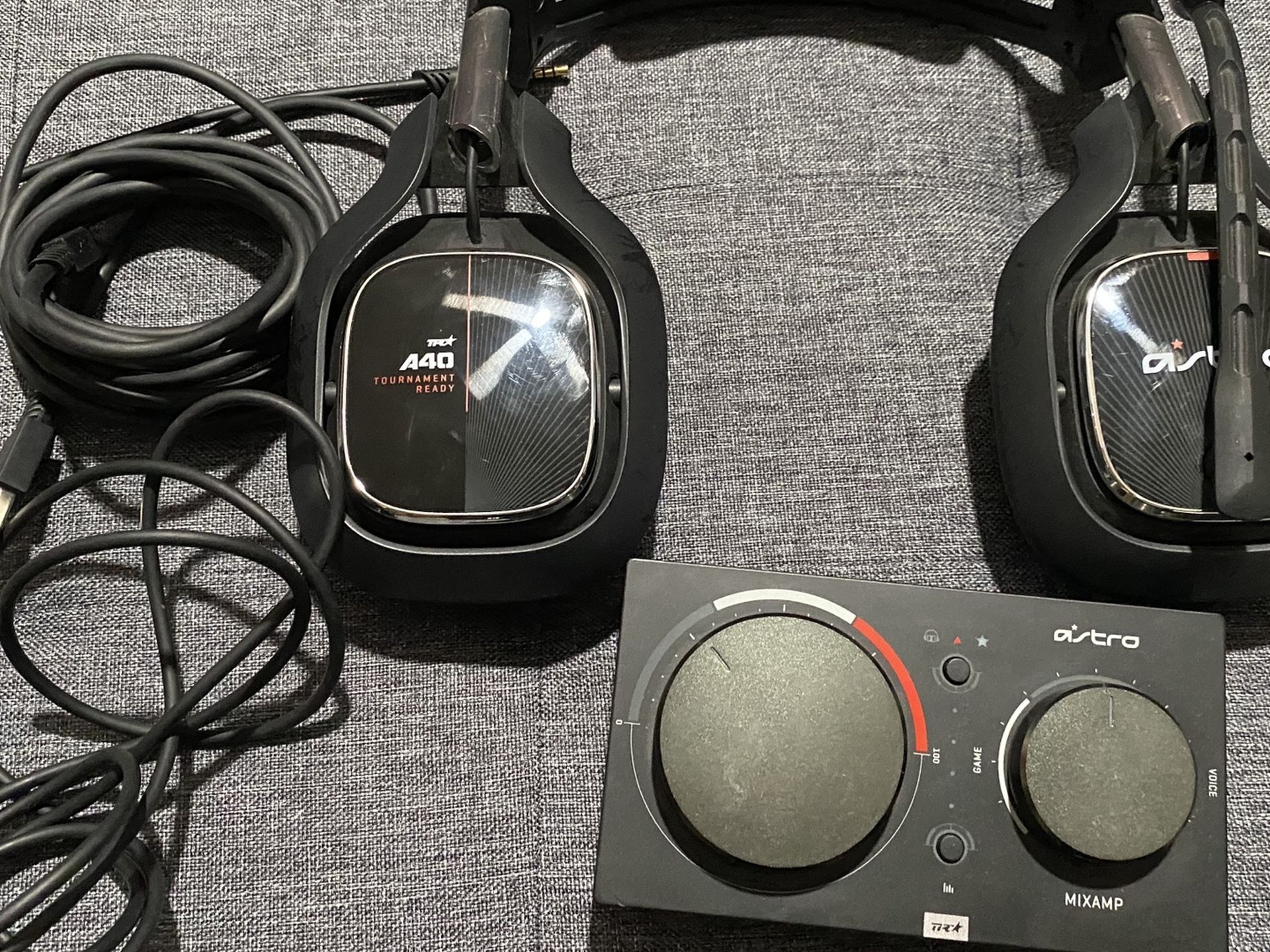 Astro A40 TR Wired Stereo Gaming Headset for Xbox One / PC MixAmp Pro ...