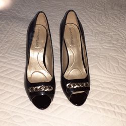Bandolino Black 3 " Platform Heels  Size 6M