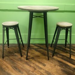 Tall Chairs & Table - Pub Table Variety