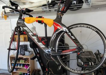 Fuji Carbon Fiber Triathlon Bike 