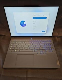 Lenovo Legion 7i Gen 9 i7-14700HX 32GB 1TB SSD RTX 4060 Win 11