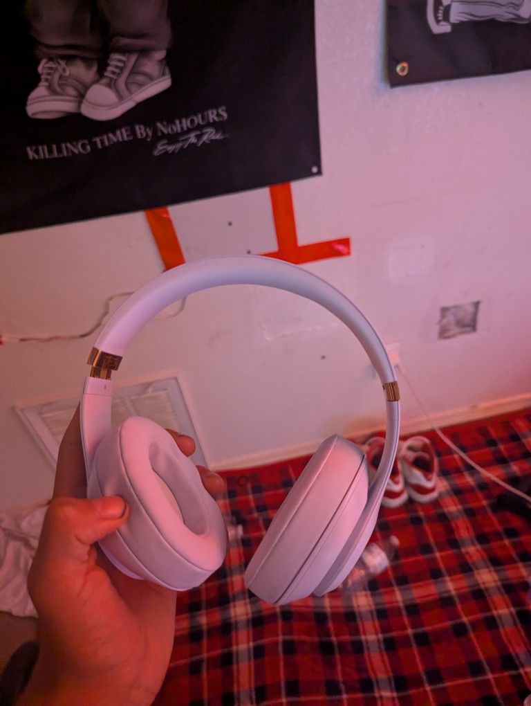 White Beats