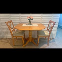 Lovely Honey Brown Table 