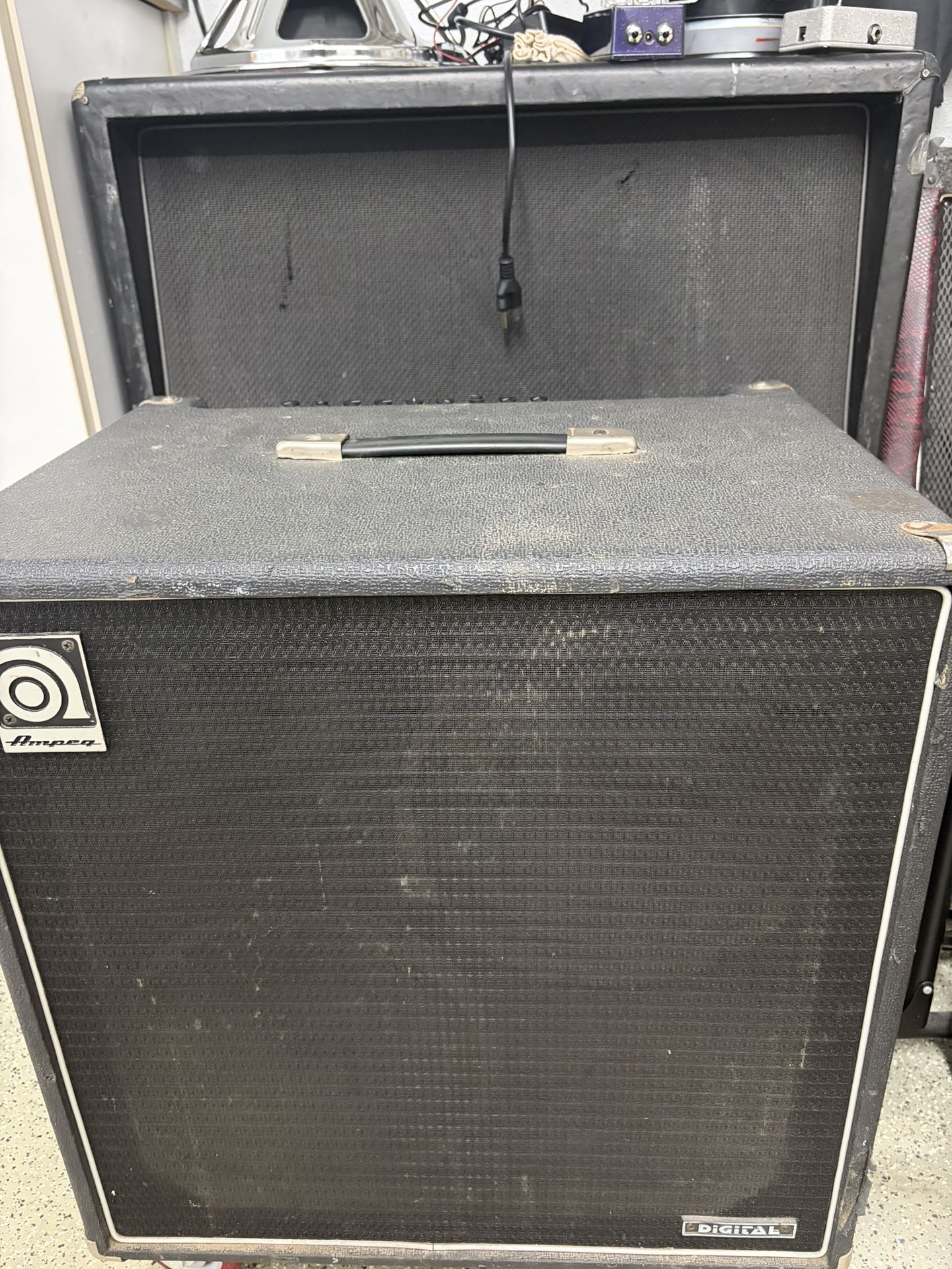 Ampeg Ba210 Combo Amp
