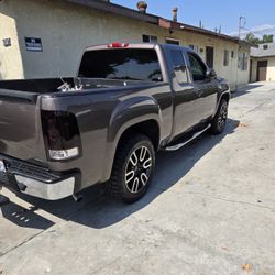 2008 GMC Sierra