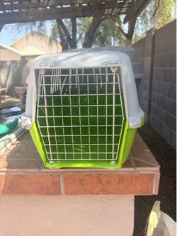 Hard Shell Pet Travel Carrier Crate