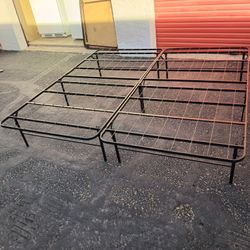 Heavy Duty 2 pc King Size Metal Bed Frame Set Only.