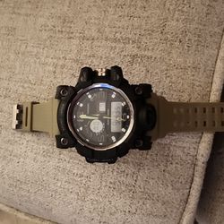 Almost New, Working & Water Resistant 3 Bar