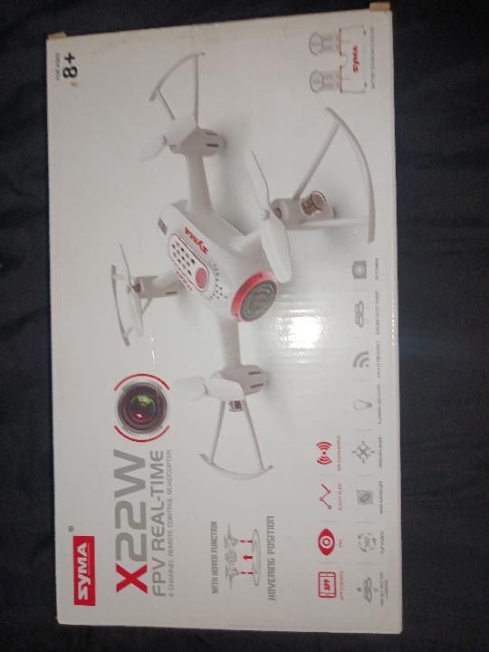 Quad-Copter Syma X22SW 2.4G 4-Channel with Gyro + Camera (Black) 