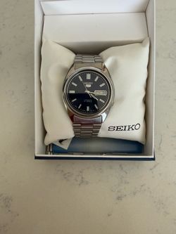 Seiko 5 Automatic Blue Dial Watch w/ Box & All Links