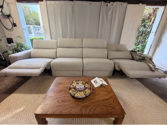 🛋️ Modern Power Reclining Sectional Sofa – Light Beige