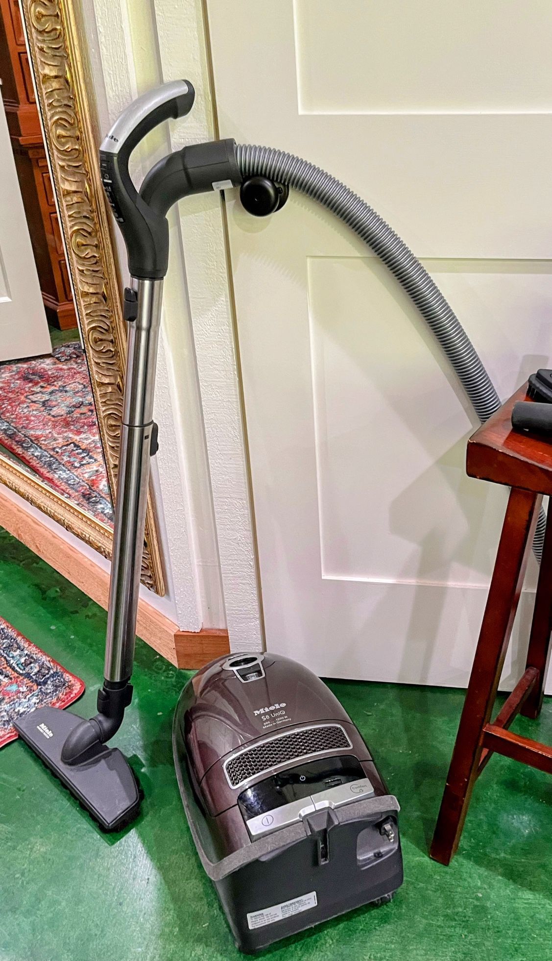 Miele Canister S8 Uniq Vacuum + Hepa Bags