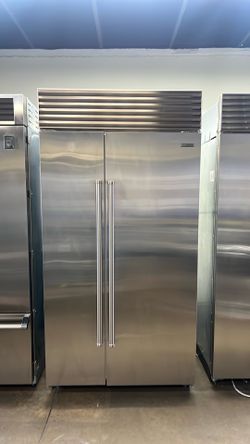 SUB ZERO 42”WIDE BUILT IN SIDE BY SIDE REFRIGERATOR