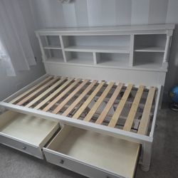 Beautiful Twin Bookcase Bed With Mattress