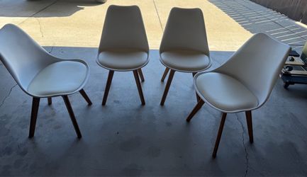 4 chairs