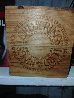 Lord of the Rings 9-Disc CD Wooden Box Set