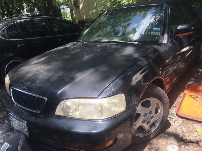 Parting out 1989 Acura TL