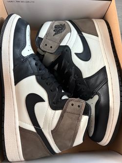 Jordan 1 Mocha