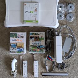 Wii, Wii Fit, & 8 Games