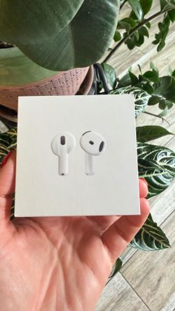 Apple AirPods 4rd Generation Wireless Earbuds, White