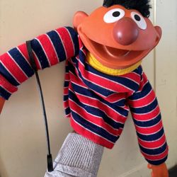 Ernie Puppet From 1976 (Sesame Street Toy)