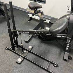 DB method fitness squat machine